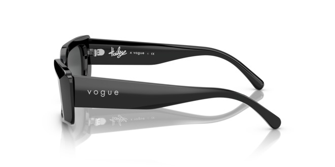 VOGUE VOGUE — 3