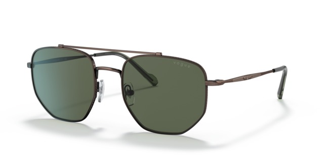 VOGUE VOGUE — 2